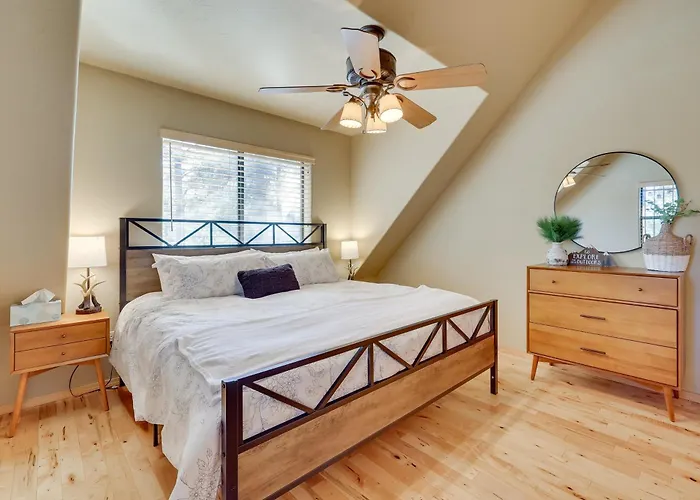 Holiday home Dog-friendly With Wraparound Porch! Nutrioso