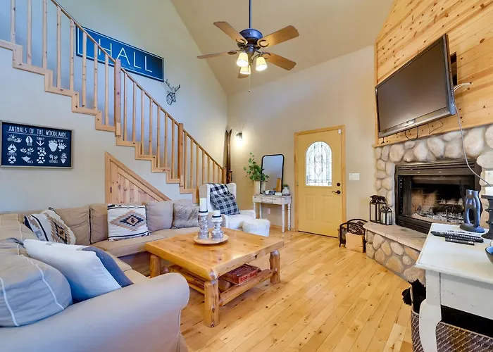 Holiday home Dog-friendly With Wraparound Porch! Nutrioso