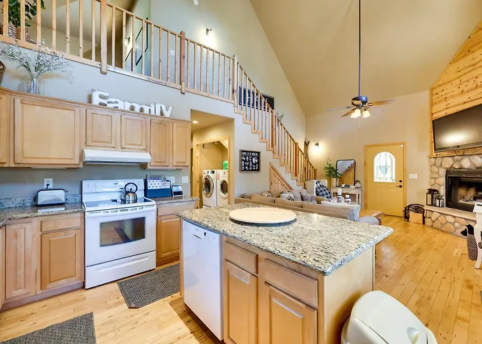 Dog-friendly With Wraparound Porch!